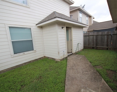 6418 Mountain Pines Lane - Photo Thumbnail 33