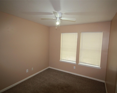 6418 Mountain Pines Lane - Photo Thumbnail 27