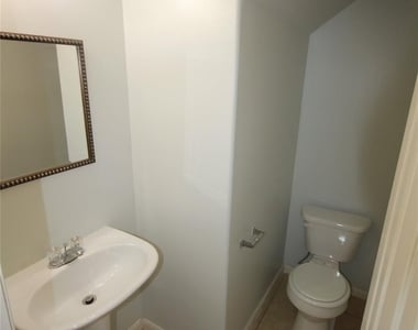 6418 Mountain Pines Lane - Photo Thumbnail 21