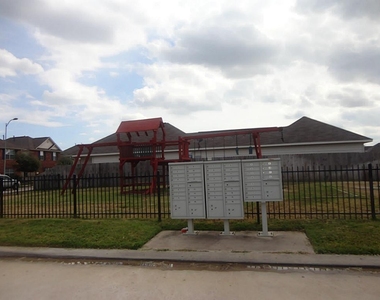 6418 Mountain Pines Lane - Photo Thumbnail 38
