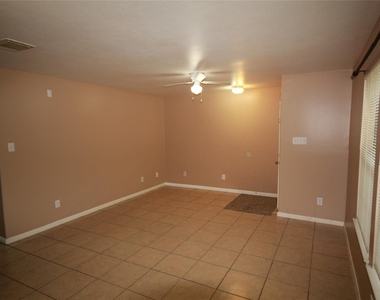 6418 Mountain Pines Lane - Photo Thumbnail 23