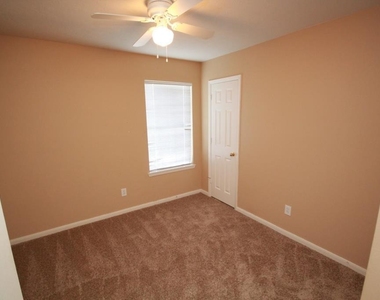 6418 Mountain Pines Lane - Photo Thumbnail 14