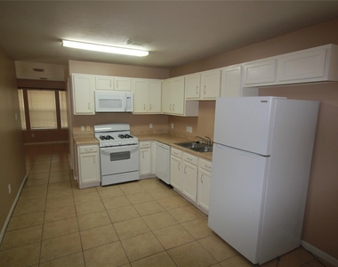 6418 Mountain Pines Lane - Photo Thumbnail 2