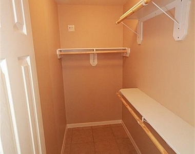 6418 Mountain Pines Lane - Photo Thumbnail 18