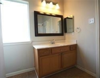 25202 Diamond Ranch Drive - Photo Thumbnail 8