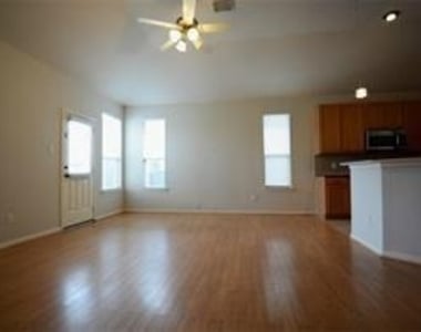 25202 Diamond Ranch Drive - Photo Thumbnail 2