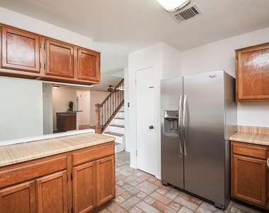 2406 Blue Mist Court - Photo Thumbnail 13