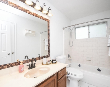 2406 Blue Mist Court - Photo Thumbnail 26