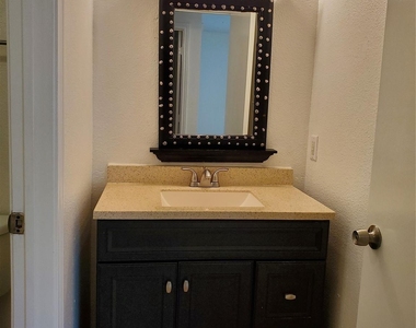 5319 Cherie Crest Court - Photo Thumbnail 10