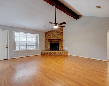 5102 Parsley Street - Photo Thumbnail 7