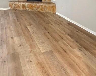 5102 Parsley Street - Photo Thumbnail 4