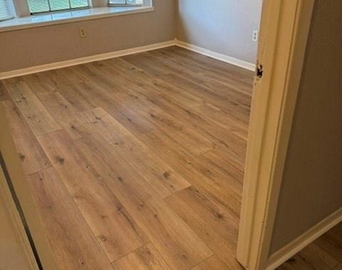 5102 Parsley Street - Photo Thumbnail 13