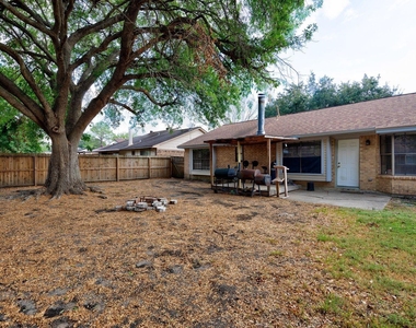5102 Parsley Street - Photo Thumbnail 9