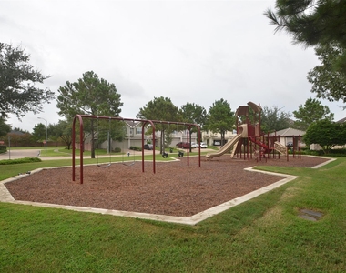 25254 Finchgrove Lane - Photo Thumbnail 32