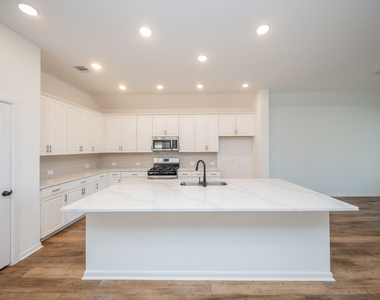 42514 Summer Crest Road - Photo Thumbnail 10
