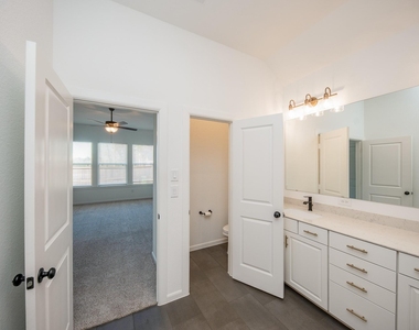 42514 Summer Crest Road - Photo Thumbnail 22