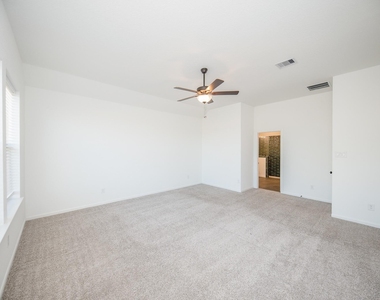 42514 Summer Crest Road - Photo Thumbnail 19