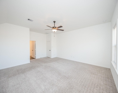 42514 Summer Crest Road - Photo Thumbnail 20