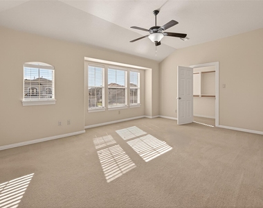 2210 Bywater Drive - Photo Thumbnail 35