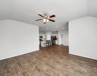 22827 Ginosa Trail - Photo Thumbnail 14