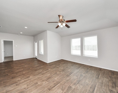 22827 Ginosa Trail - Photo Thumbnail 13