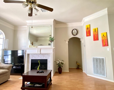 20723 Spring Rose Drive - Photo Thumbnail 12