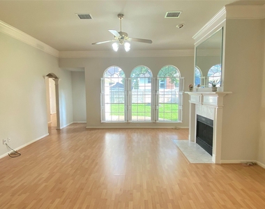20723 Spring Rose Drive - Photo Thumbnail 11