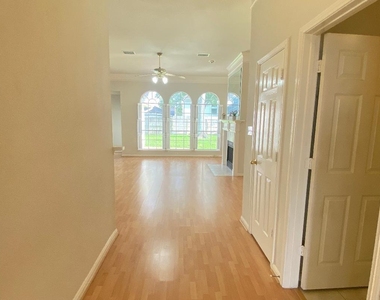 20723 Spring Rose Drive - Photo Thumbnail 10