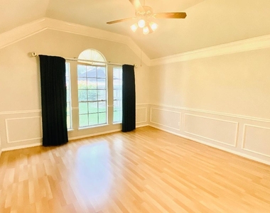 20723 Spring Rose Drive - Photo Thumbnail 22