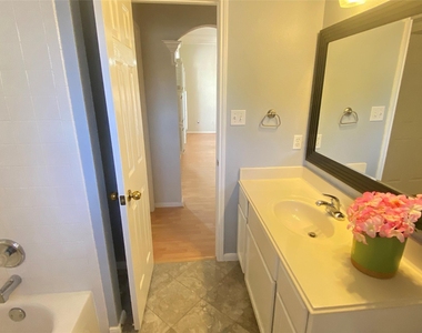 20723 Spring Rose Drive - Photo Thumbnail 29