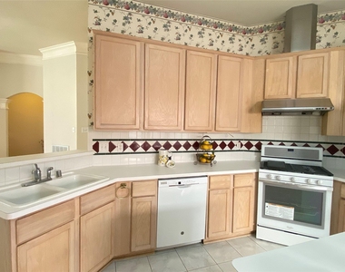 20723 Spring Rose Drive - Photo Thumbnail 15