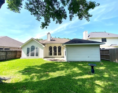 20723 Spring Rose Drive - Photo Thumbnail 34