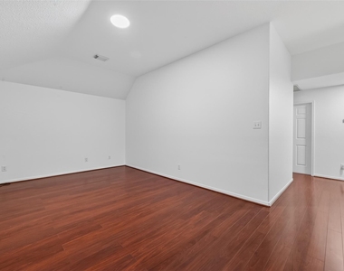 19530 Harvest Stream Way - Photo Thumbnail 24