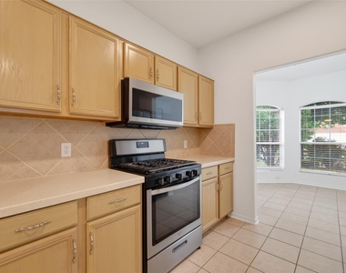 19530 Harvest Stream Way - Photo Thumbnail 16
