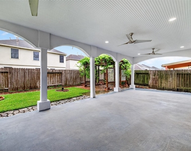 19530 Harvest Stream Way - Photo Thumbnail 40