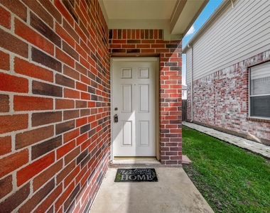 19530 Harvest Stream Way - Photo Thumbnail 5