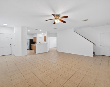19530 Harvest Stream Way - Photo Thumbnail 8