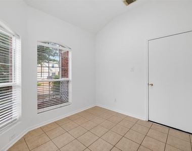 19530 Harvest Stream Way - Photo Thumbnail 18