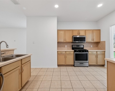 19530 Harvest Stream Way - Photo Thumbnail 13