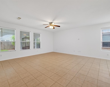 19530 Harvest Stream Way - Photo Thumbnail 10