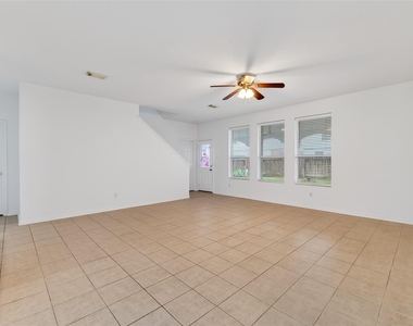 19530 Harvest Stream Way - Photo Thumbnail 7