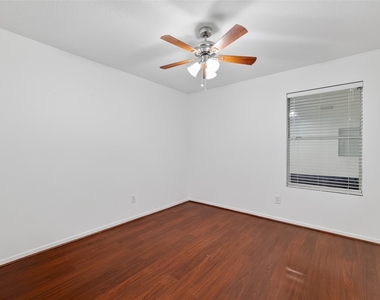 19530 Harvest Stream Way - Photo Thumbnail 32