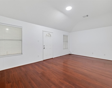 19530 Harvest Stream Way - Photo Thumbnail 26