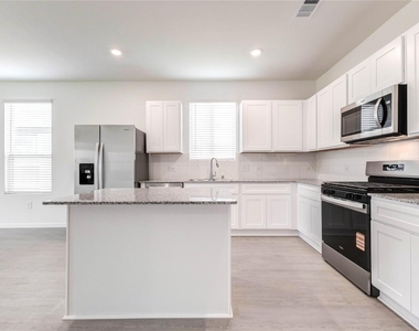 15011 Rustic Moon Rd Road - Photo Thumbnail 6