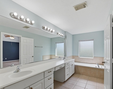 5227 Brinkman Court - Photo Thumbnail 16
