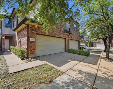 5227 Brinkman Court - Photo Thumbnail 5