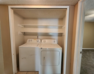 17331 Red Oak Drive - Photo Thumbnail 11