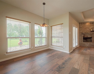 14403 Vlasta Street - Photo Thumbnail 12