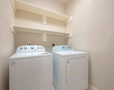 14403 Vlasta Street - Photo Thumbnail 26