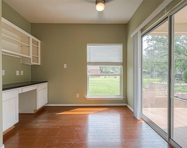 14403 Vlasta Street - Photo Thumbnail 13